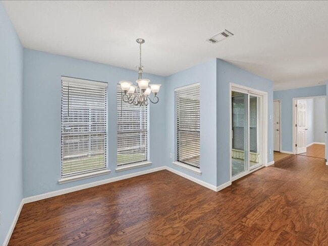 Photo - 2 bedroom 2bathroom Duplex Arlington 76017