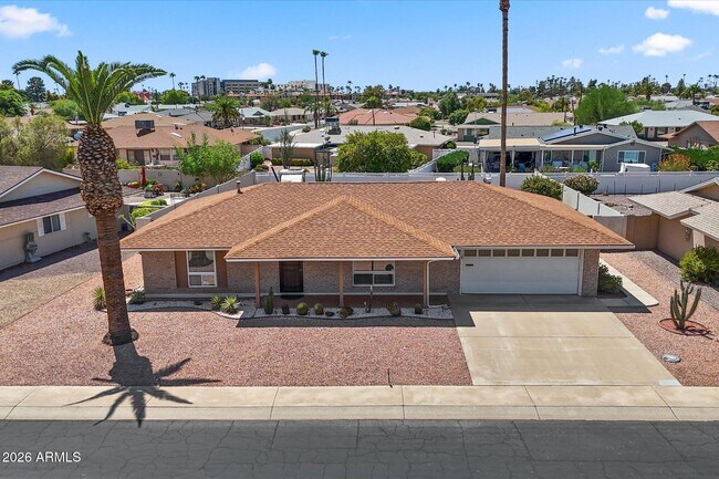 10317 W Floriade Dr