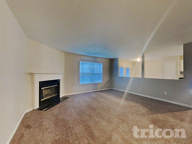 Photo - 13600 Ayrshire Cir