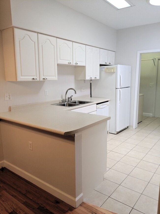 Photo - Rental-Beautiful West Asheville Home! **UTILITES INCLUDED**