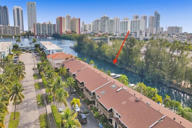 Photo - 3772 NE 166th St