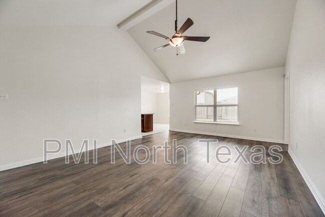 Photo - 1911 Pilot Point Way