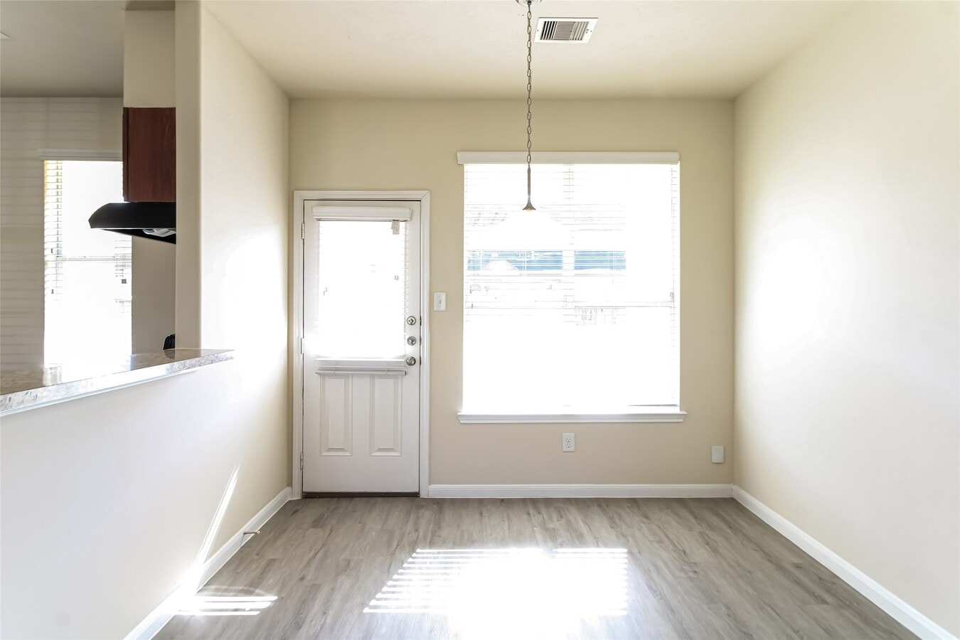 Photo - 9711 Cira Court