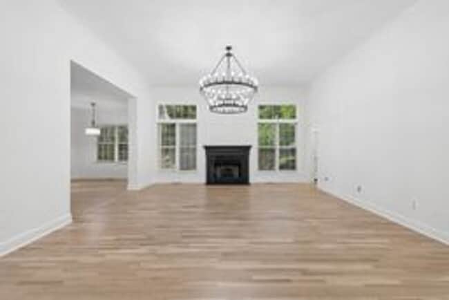 Photo - Beautiful Brentwood Home with Inground Pool on Quiet Cul-de-Sac