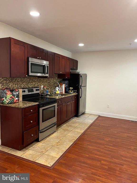 Photo - 1933 Cecil B. Moore Ave Unit 3R