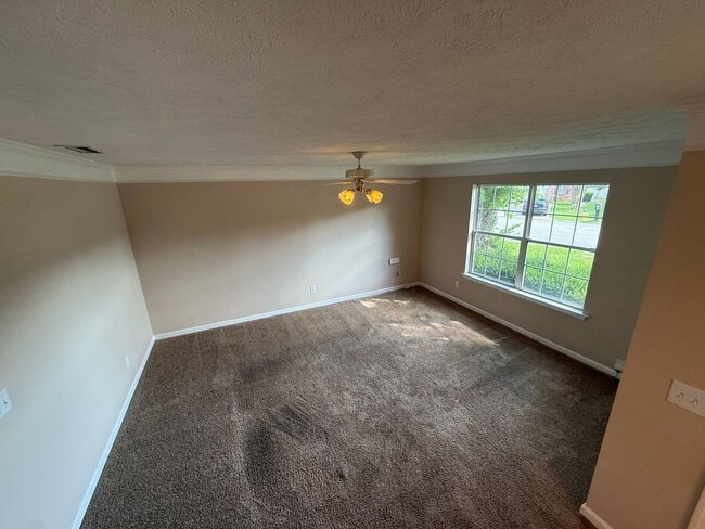 Photo - Convenient Murfreesboro Living – 3 Bed, 2 Bath with 2-Car Garage