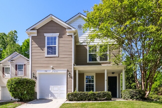 Building Photo - 1902 Mallard Woods Pl