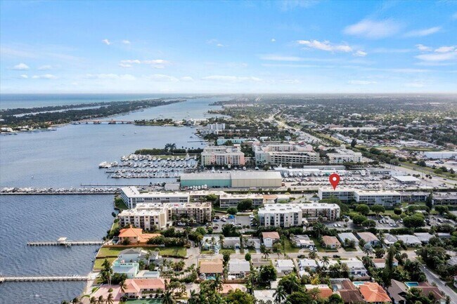 Photo - 300 Waterway Dr S Unit 308