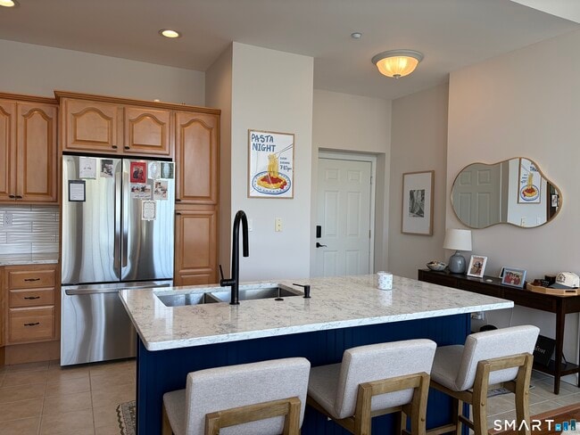 30 School House Dr Unit 302