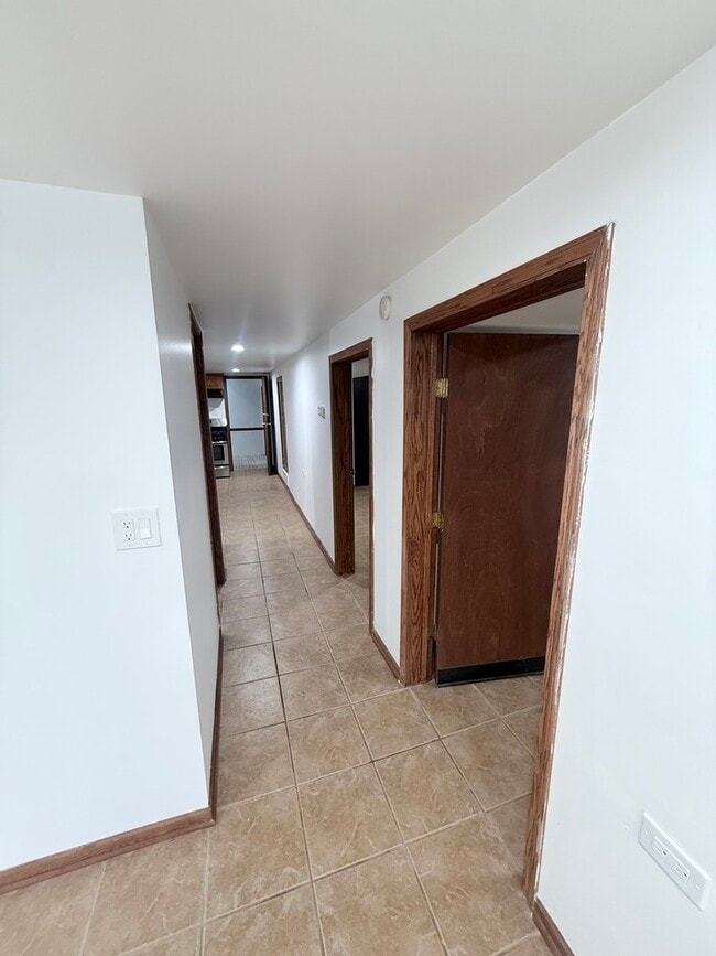 Photo - 5623 S Kenneth Ave Unit G