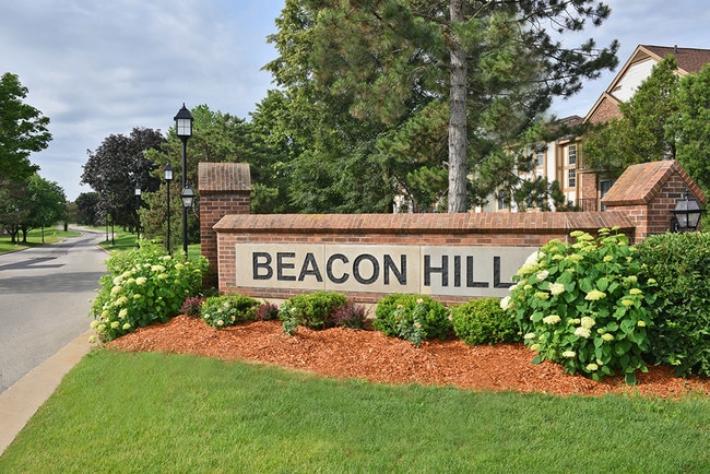 Entrance Sign - Beacon Hill Apartments