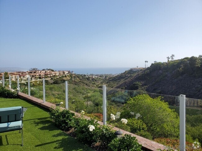 Building Photo - 5646 Caminito Genio Rental