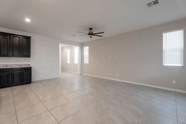Photo - 7126 Calvert Cliffs St