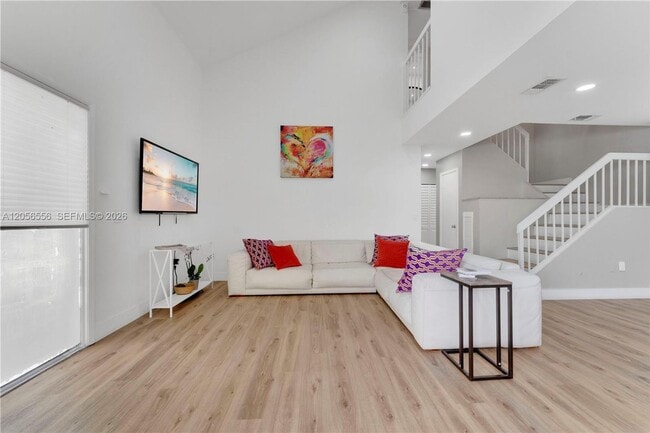 Photo - 20903 Leeward Ct