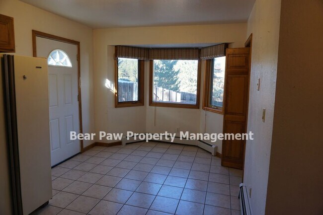Photo - Great Duplex in North Evergreen!!