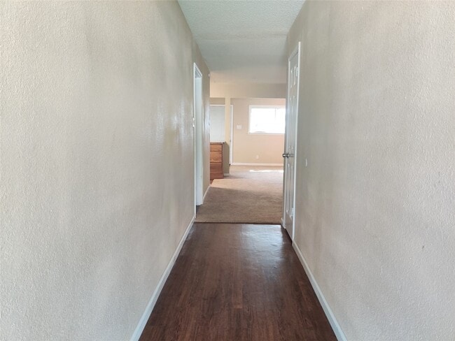 Photo - 1003 Dyche Ln