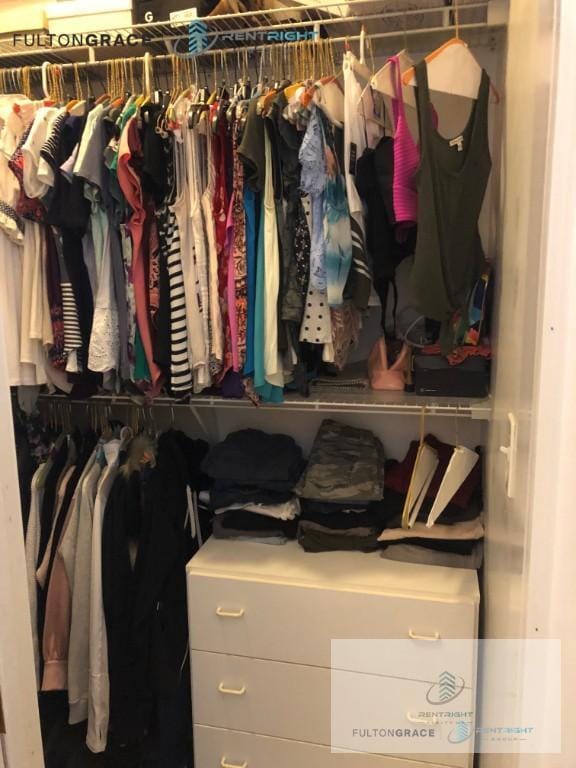 1 bedroom in Chicago IL 60642 - 1 bedroom in Chicago IL 60642 Condo Unit 2R