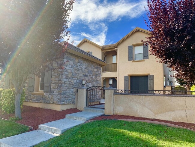Photo - 1205 Imperial Lily Dr Casa