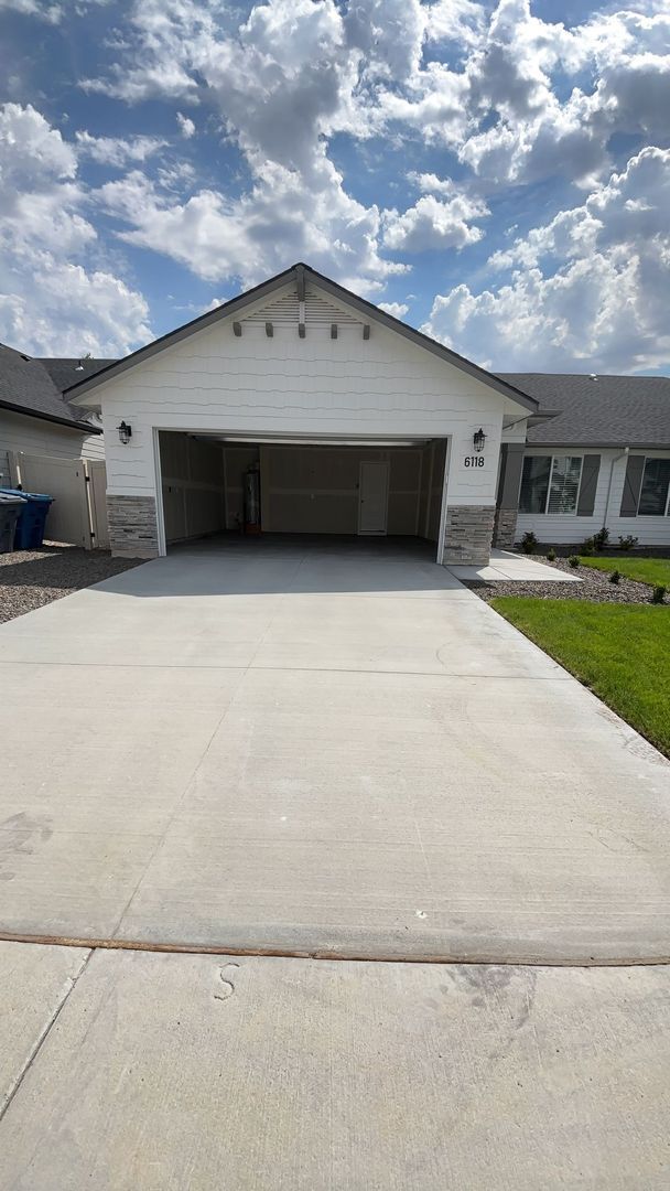 Photo - Roe Street Townhomes