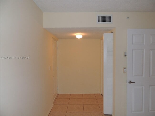 Photo - 2600 S University Dr Unit 103