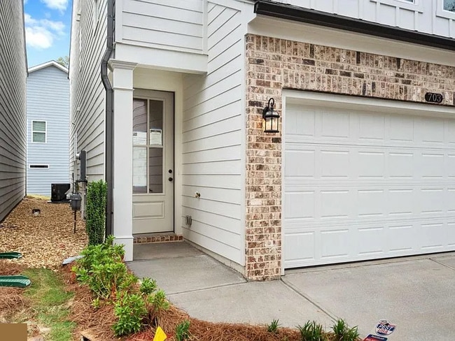 Photo - 703 Smokey Quartz Way