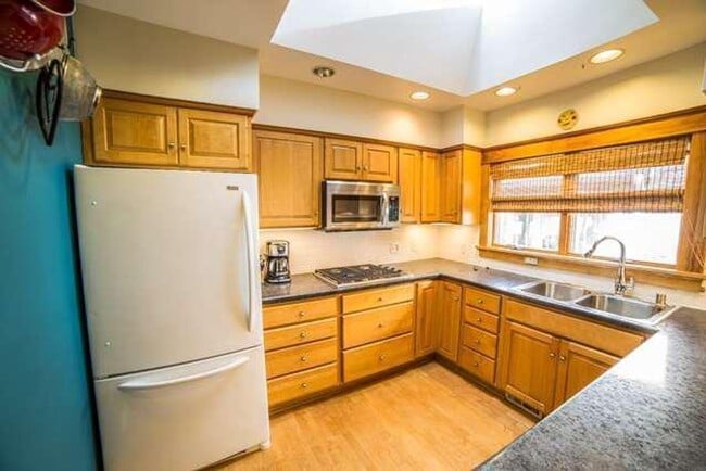 Photo - Classic Bungalow in one of Madison's best ...