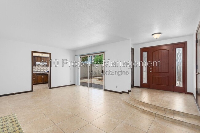 Photo - 2063 E Aspen Dr