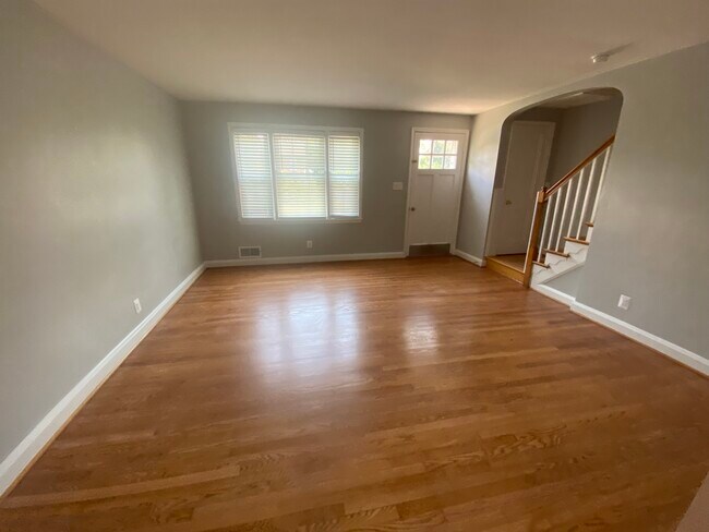 Photo - 5516 Medwick Garth N Townhome
