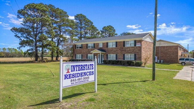 Interstate Residences - Interstate Residences Apartments