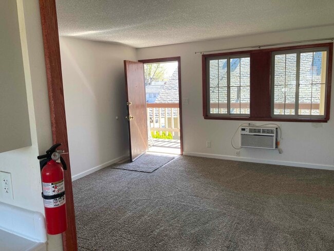 409 S 10th Avenue Unit 409 S 10th Avenue 06