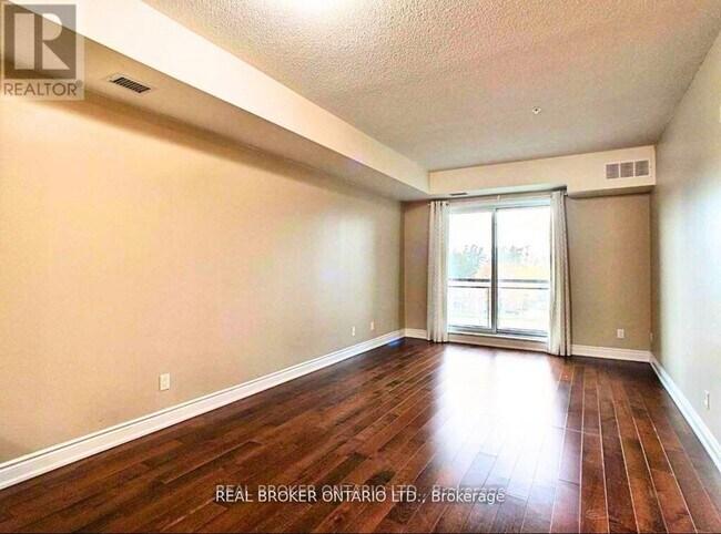 Photo - 3170 Erin Mills Pkwy Unit 333