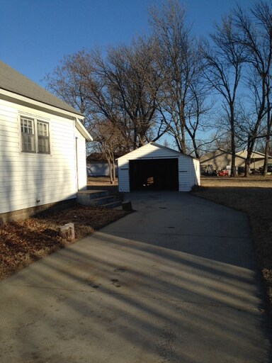 Photo - Nice 1 bedroom 1 bath in walking distance ...