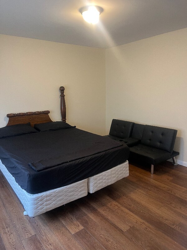 Photo - 958 Chancellor Ave Unidad 3