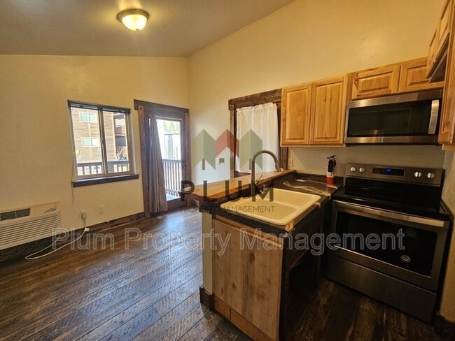 Photo - 131 Speedway Ave Unit #2A