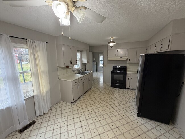 Photo - 7410 New Glendale Rd