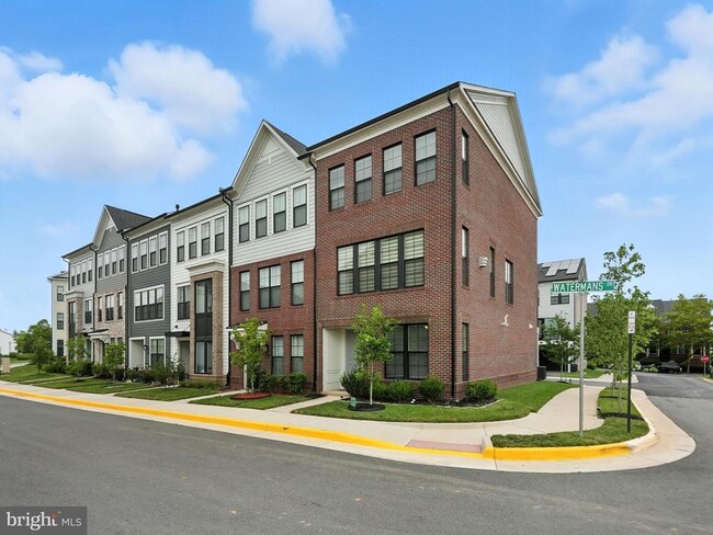 Building Photo - 610 Watermans Dr Rental
