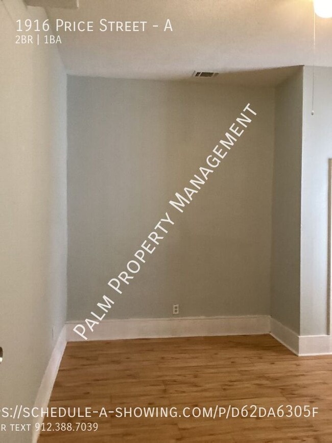 Photo - 1916 Price St