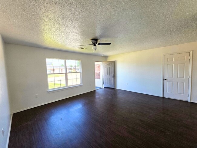Photo - 3501 SW Victoria Pl