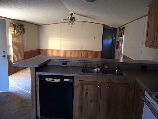 Photo - 2 bed 2 bath country house