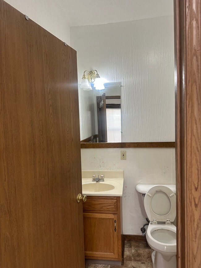 Photo - 400 Sumner St