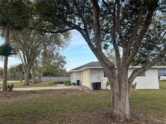 Photo - 625 Forest Lake Dr House