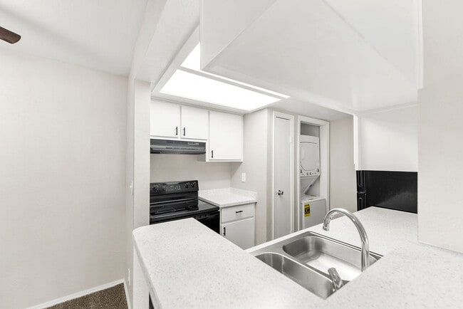 Fountainhead Apartments