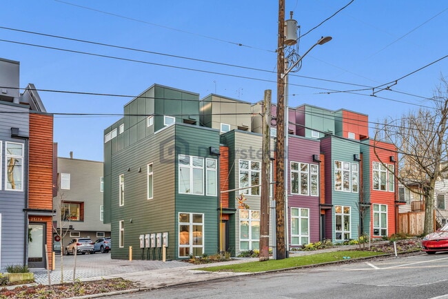 Photo - 2505 E Union St