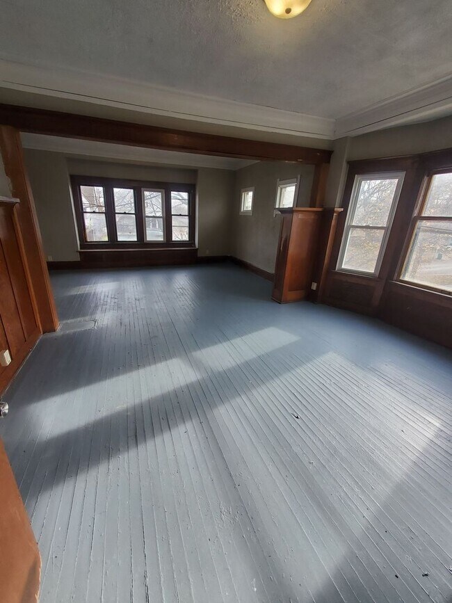 Photo - 2403-2405 N 39th St. (Duplex) (ACE PROPERTY) Unit 2405 Upper