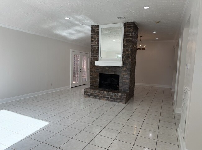 Photo - 13043 Bacard Ln