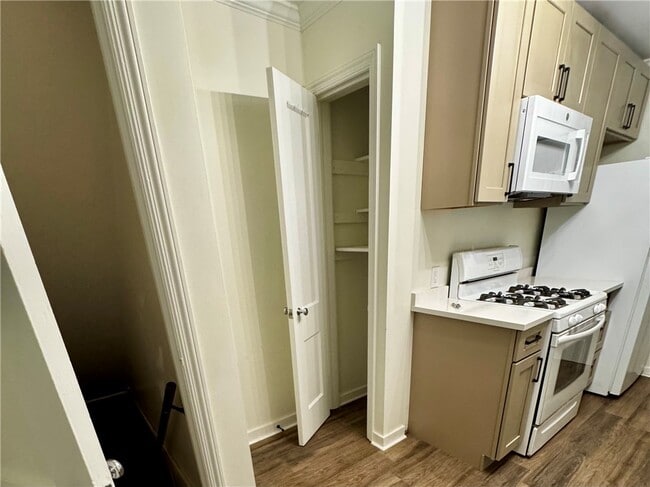 Photo - 153 Holmes Rd