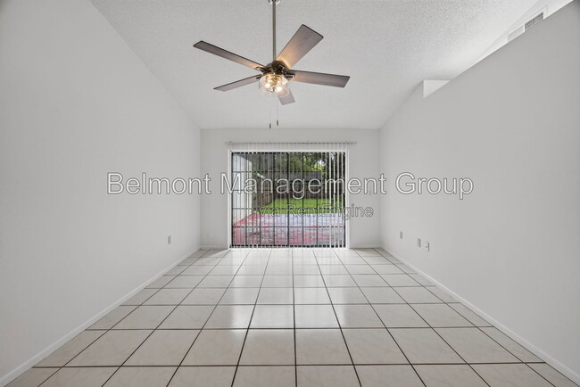 Photo - 7690 Timber River Cir