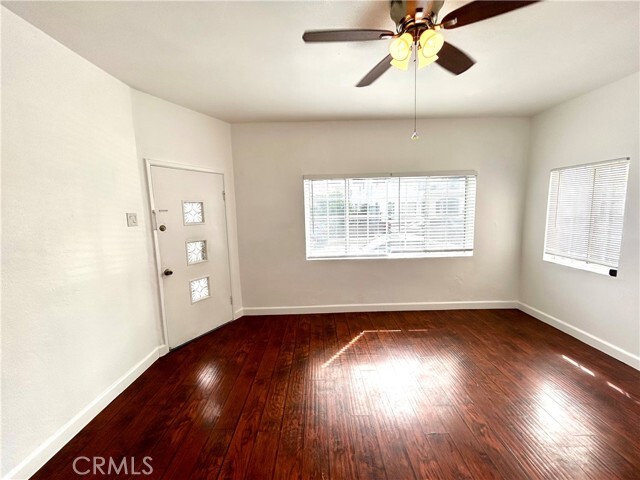 Photo - 1487 Henderson Ave