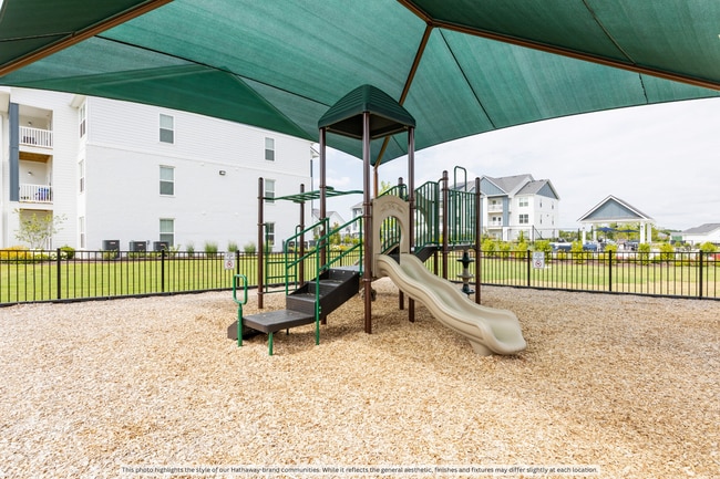 Building Photo - Hathaway at Lake Norman Apartments