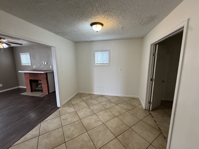 Photo - Beautiful 2 bedroom Home Near 19th & Quaker!